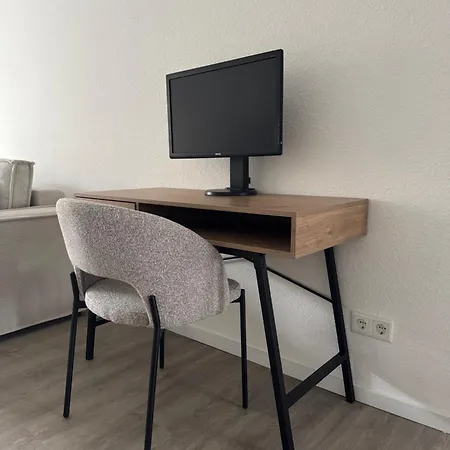 Teratop-living, Grosszuegige 3-zimmer Wohnung, Zentrale Lage, Arbeitsplatz, Geschaeftsreisen, Kurze Und Lange Aufenthalte * Darmstadt