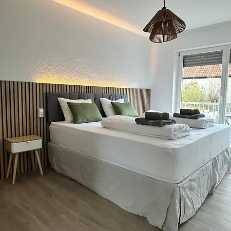 Apartment Teratop-living, Grosszuegige 3-zimmer Wohnung, Zentrale Lage, Arbeitsplatz, Geschaeftsreisen, Kurze Und Lange Aufenthalte Darmstadt